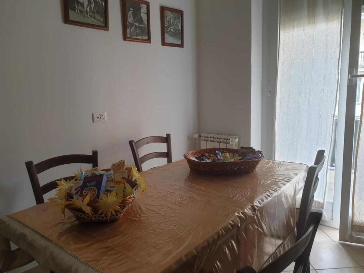 Ferienwohnung San Martino - Il Sole Genua Exterior foto